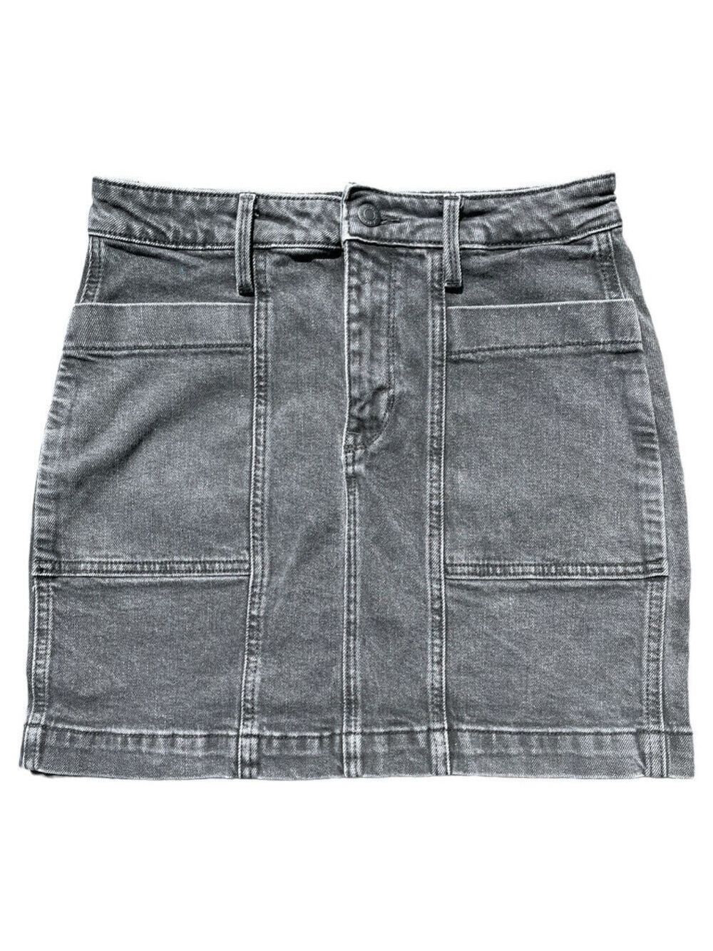 Old Navy Patch Pocket Black Denim Mini Skirt Size 4